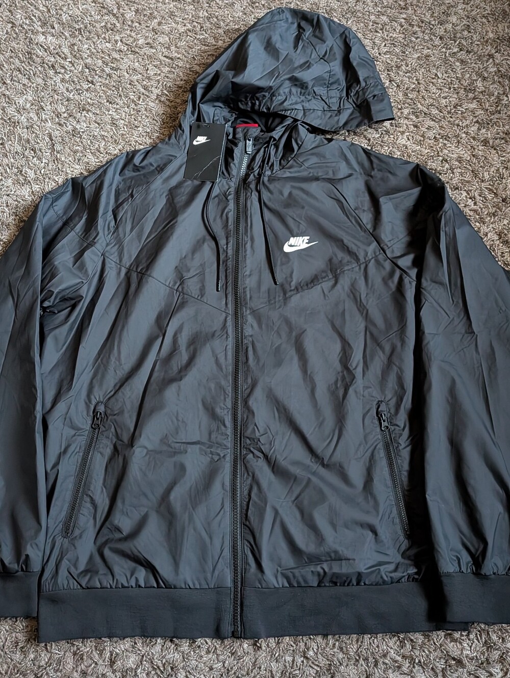 NWT Nike Windrunner Black/White Full Zip Hooded Windbreaker Jacket Men's L